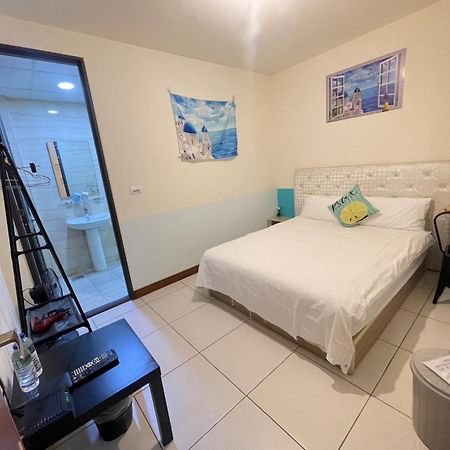 二街窩窩電梯民宿花蓮車站東出口second Street Nest Hostal Hualien City Exterior photo